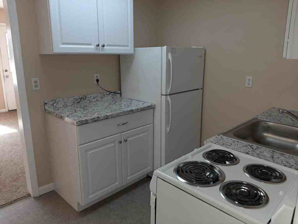 157 Main St - Photo 3 of 11