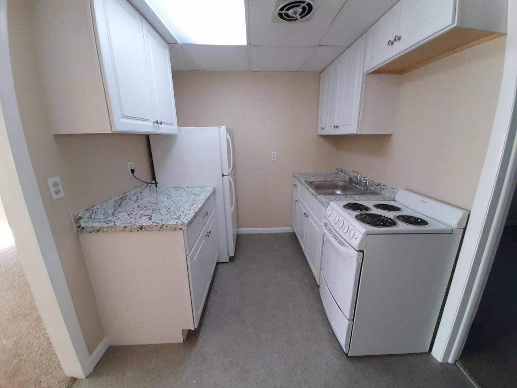 157 Main St - Photo 4 of 11