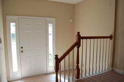 545 Lantern Wood Dr - Photo 2 of 28