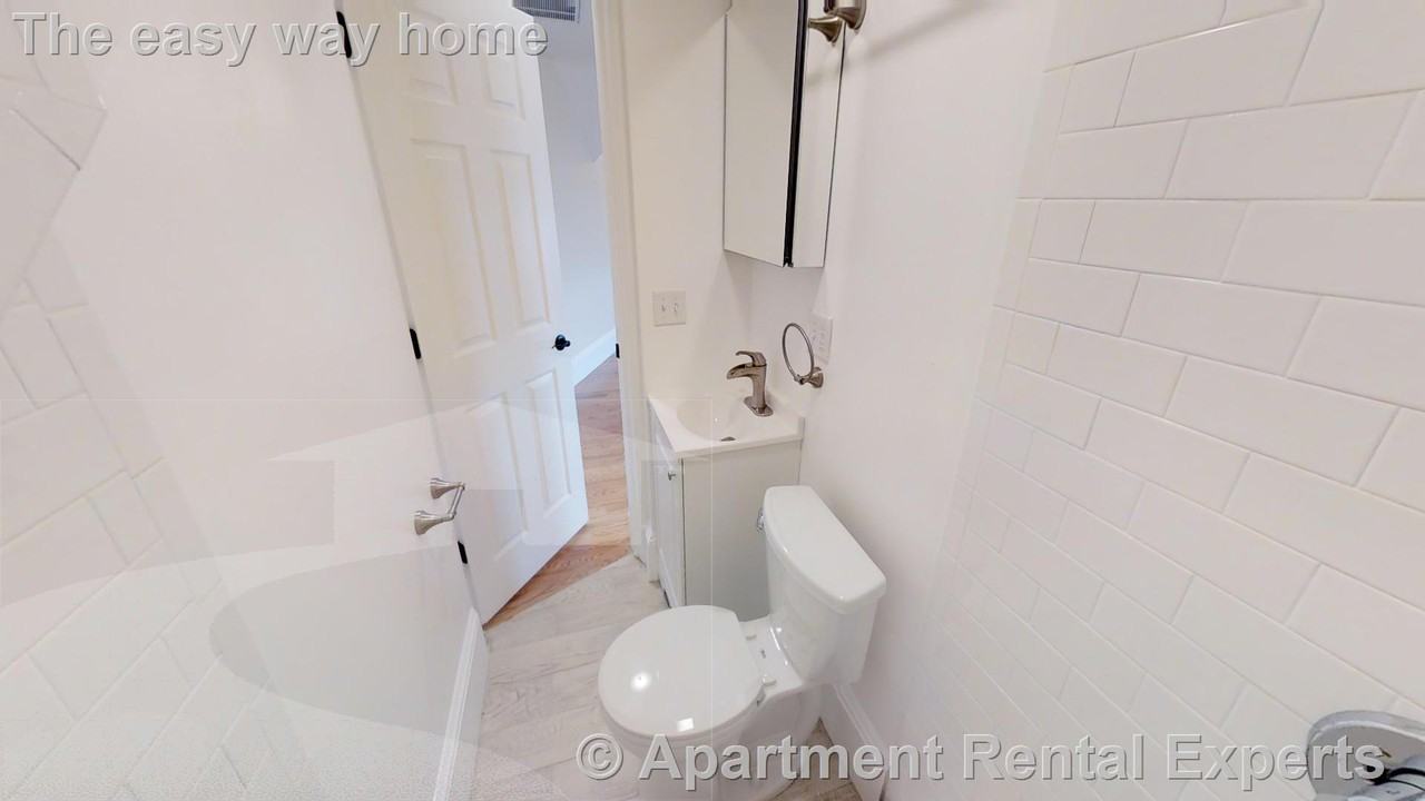 48 Lowell St #3 - Photo 6 of 13