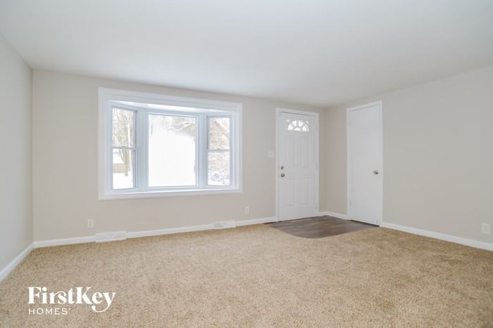 5109 Nw Merrimac Ave - Photo 2 of 14