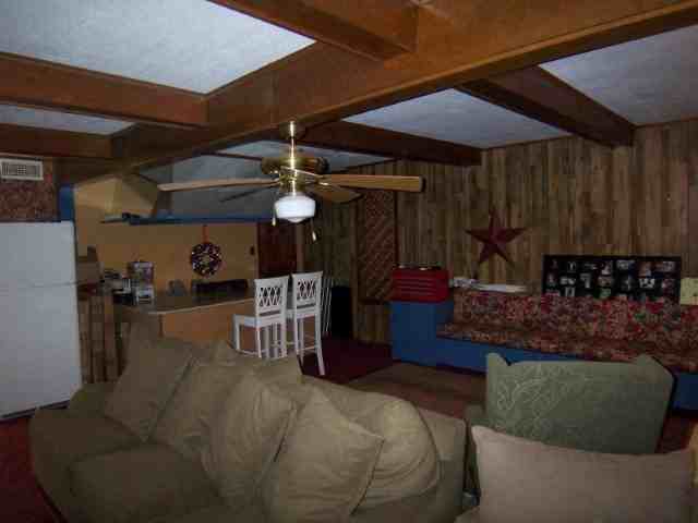 108 Regency Dr - Photo 3 of 33