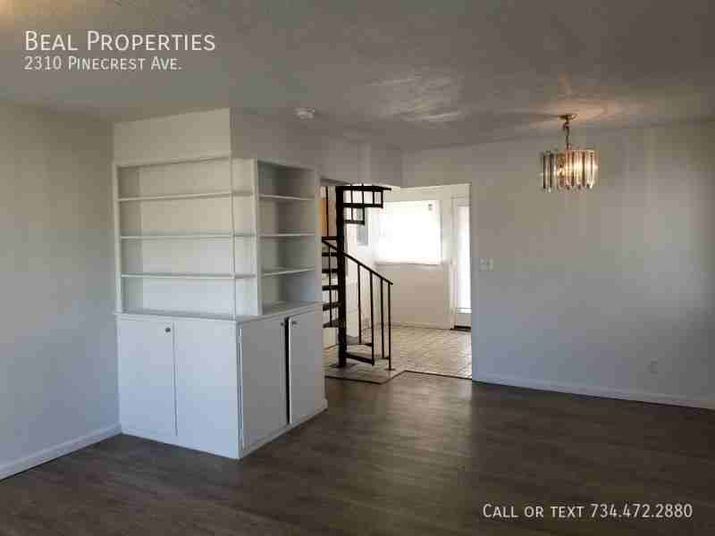 2310 Pinecrest Ave - Photo 3 of 18