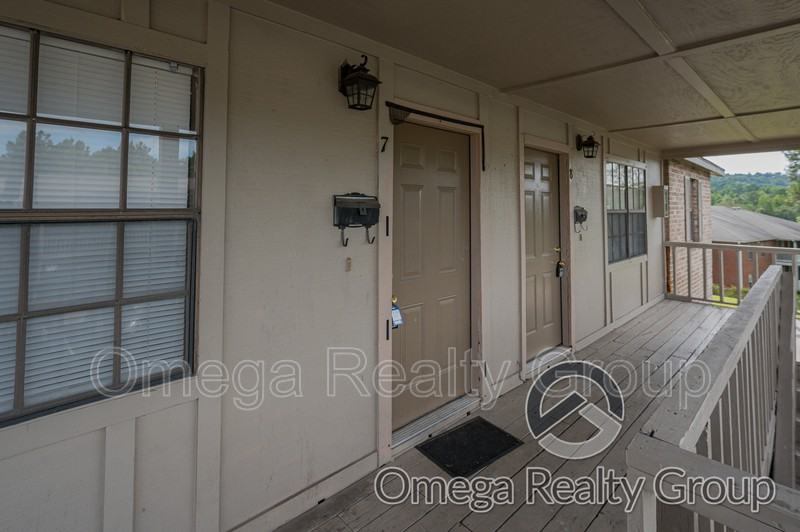 901 25th Ave #C7 - Photo 5 of 30