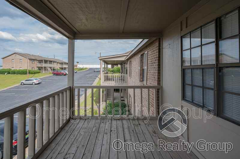 901 25th Ave #C7 - Photo 6 of 30