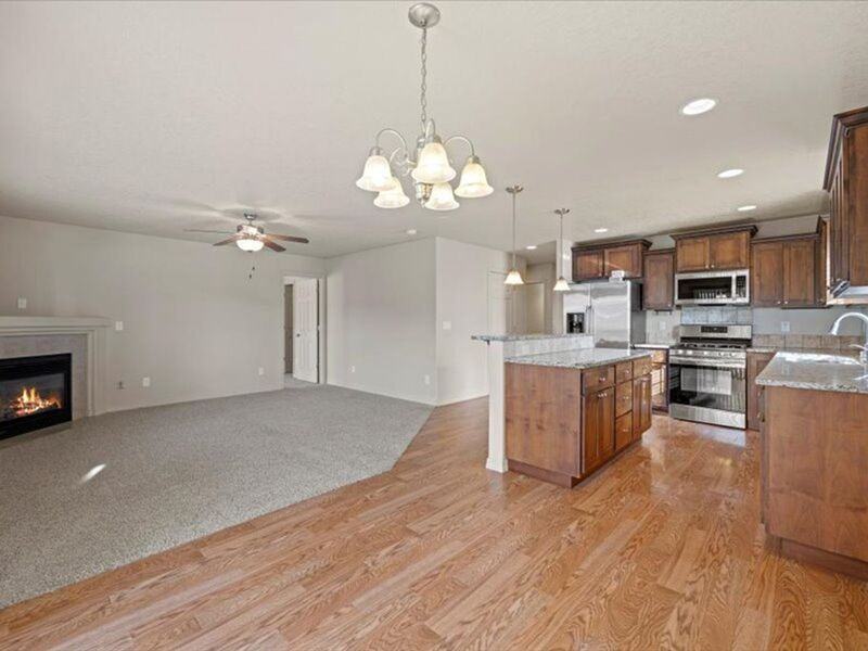 416 Lakerose Loop - Photo 7 of 20