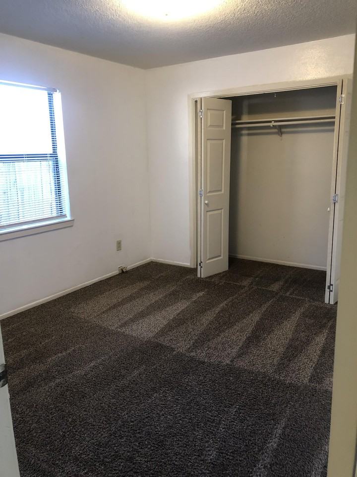 9765 Shepherd Dr #1 - Photo 3 of 18