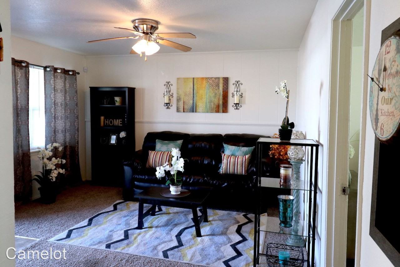 Camelot Apartments - Photo 3 of 24