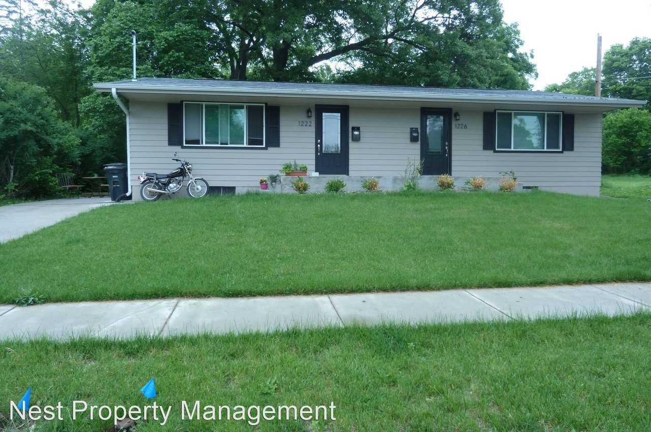 1226 E Bloomington St - Photo 2 of 14