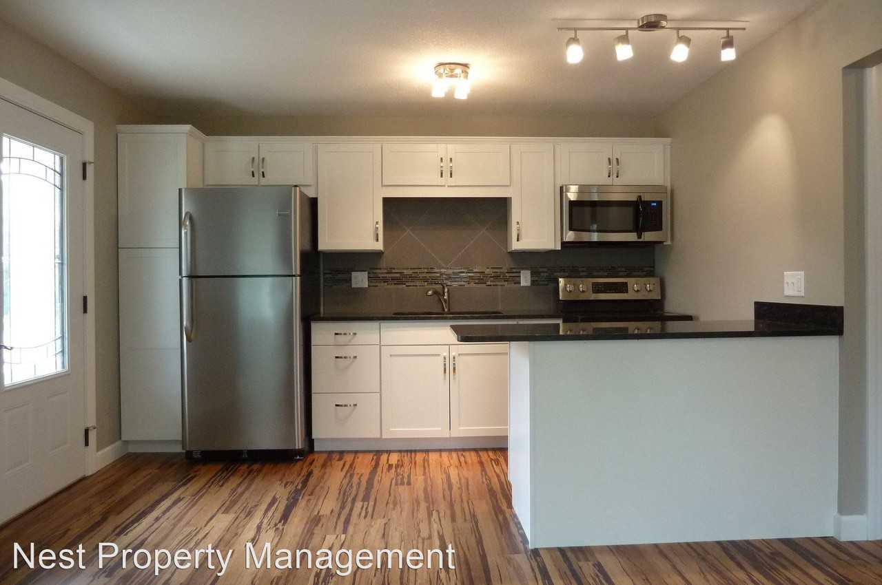 1226 E Bloomington St - Photo 3 of 14