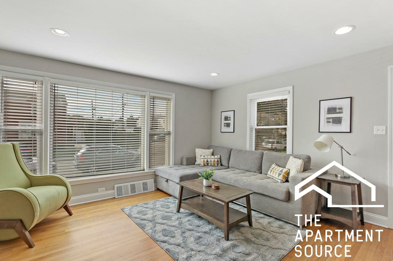 5060 N Parkside Ave #SFH - Photo 2 of 22