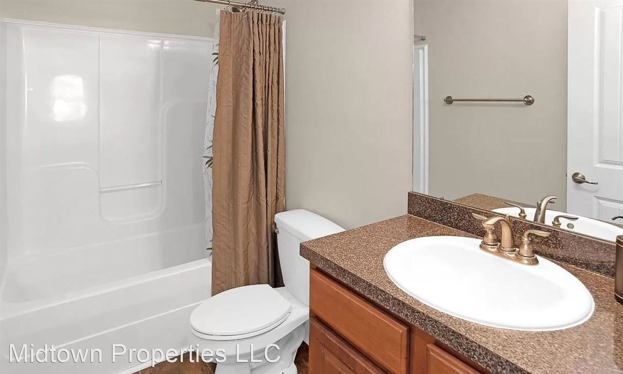 401 Summer Cove Cir Nw - Photo 2 of 39