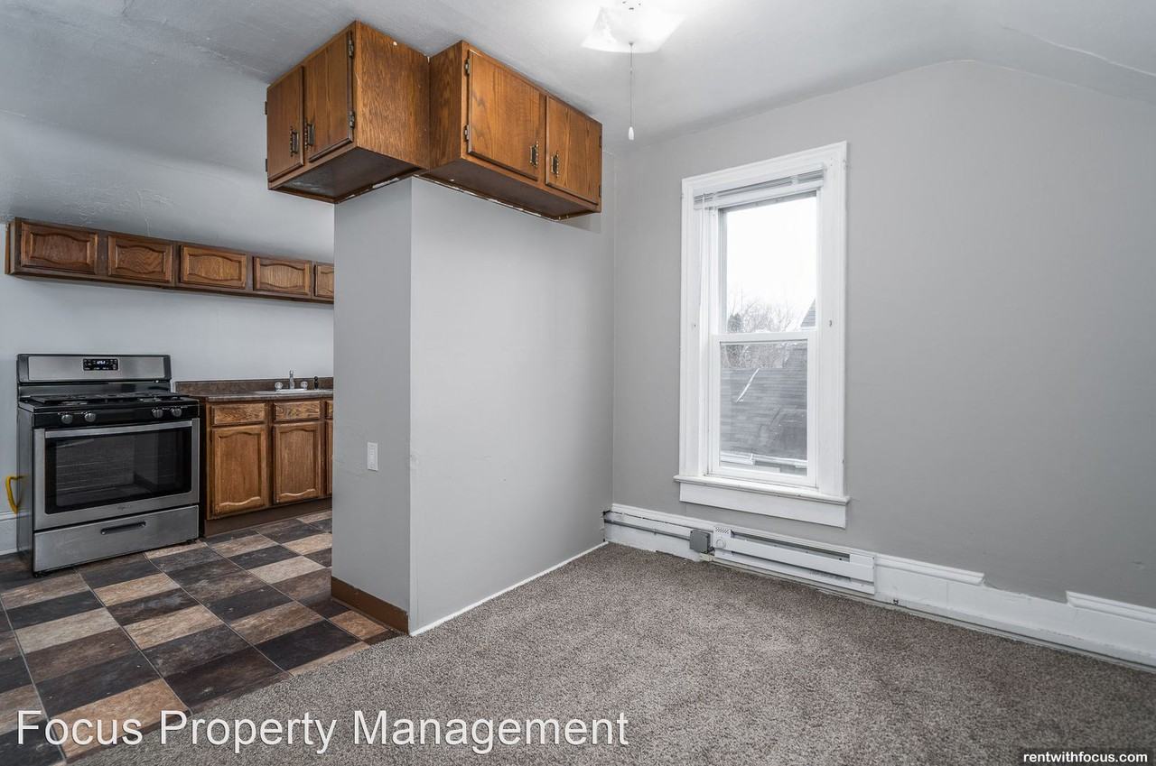 502 Otter Avenue - Photo 2 of 8