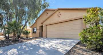 featured image of 3976 E Isaiah Dr