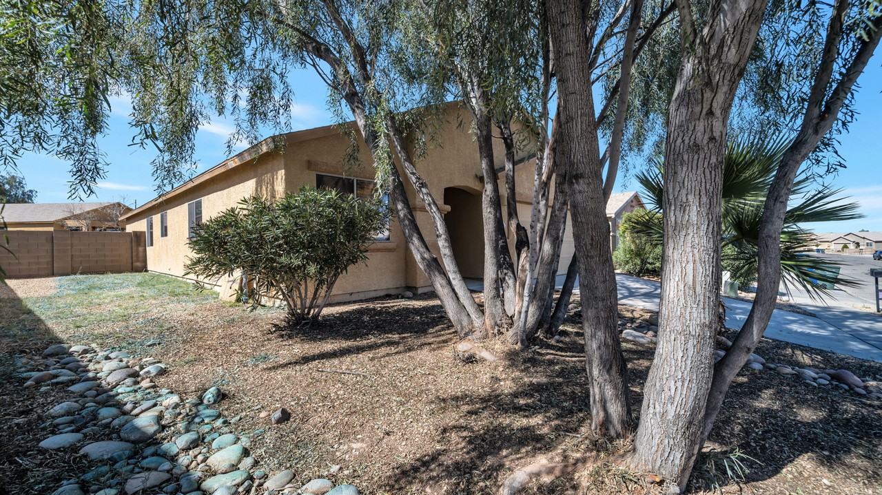 3976 E Isaiah Dr - Photo 2 of 23