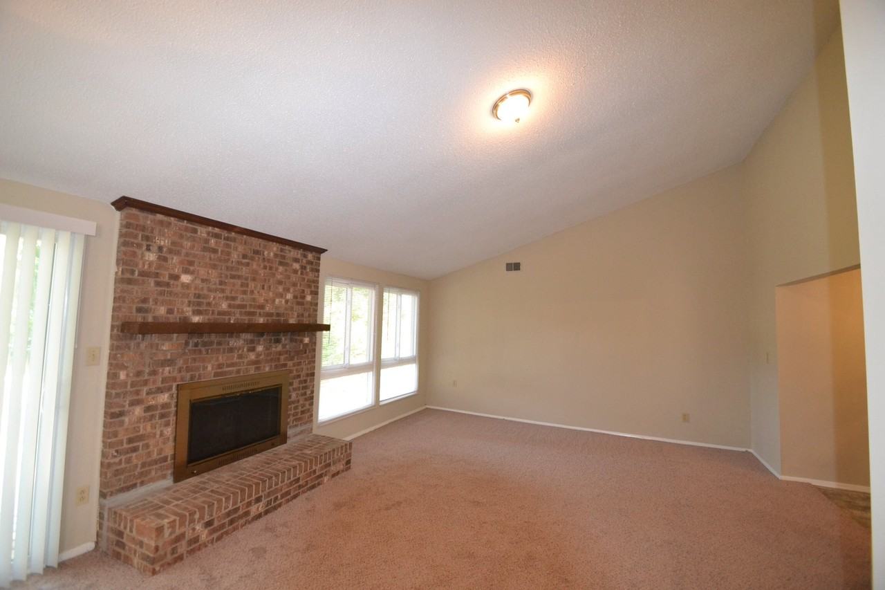 301 State Rd 3478 - Photo 3 of 12