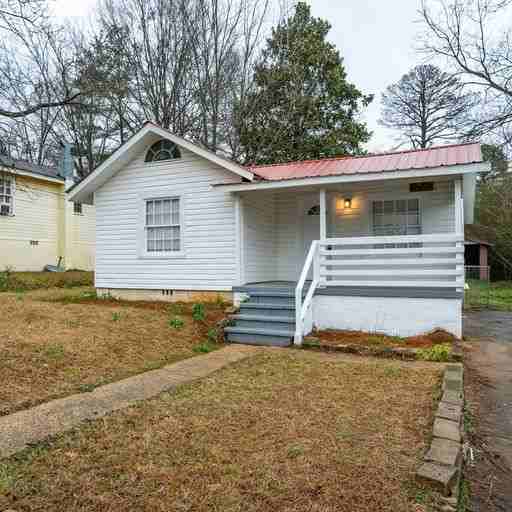 429 Elm St Sw - Photo 3 of 22