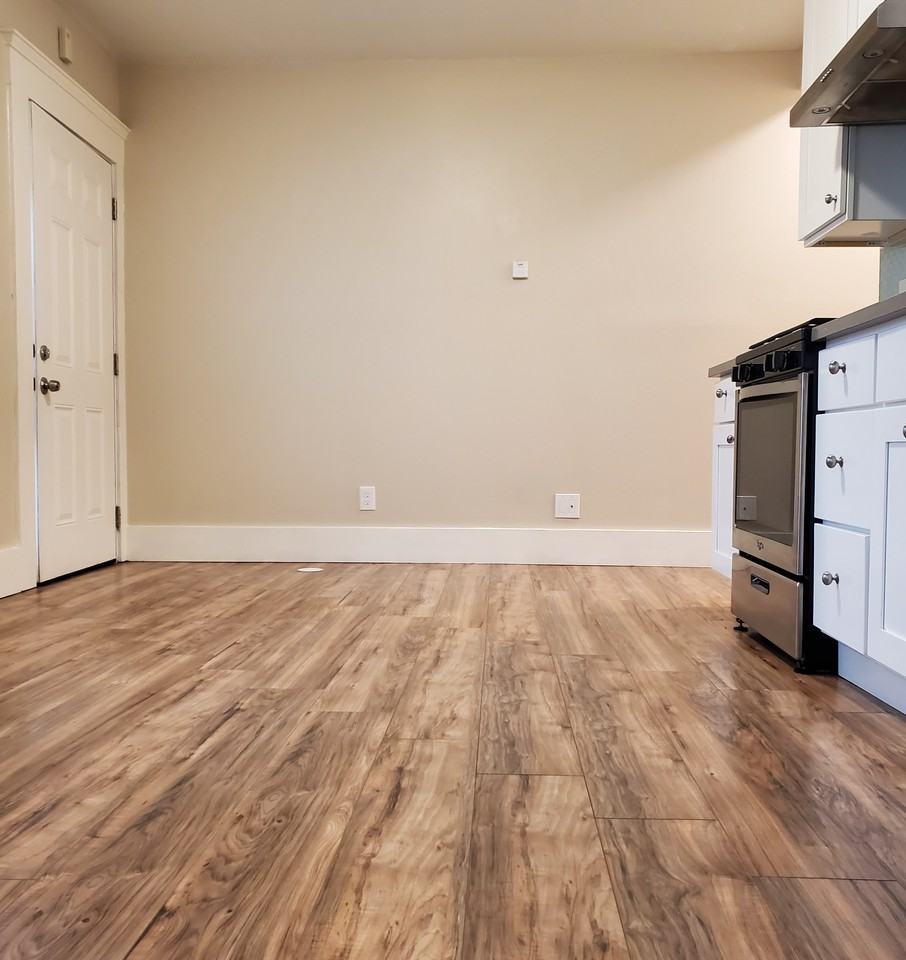 518 28th St - Photo 3 of 11