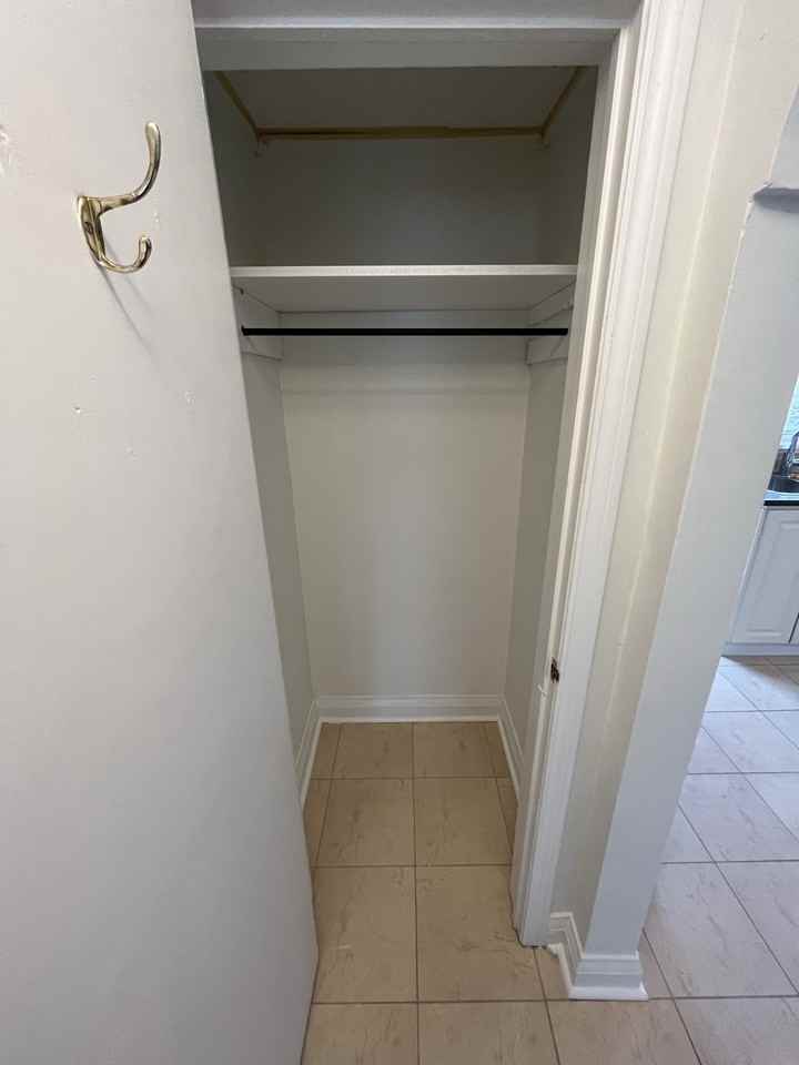 160 Welland Avenue - Photo 3 of 20