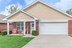 featured image of 300 Berkley Ct