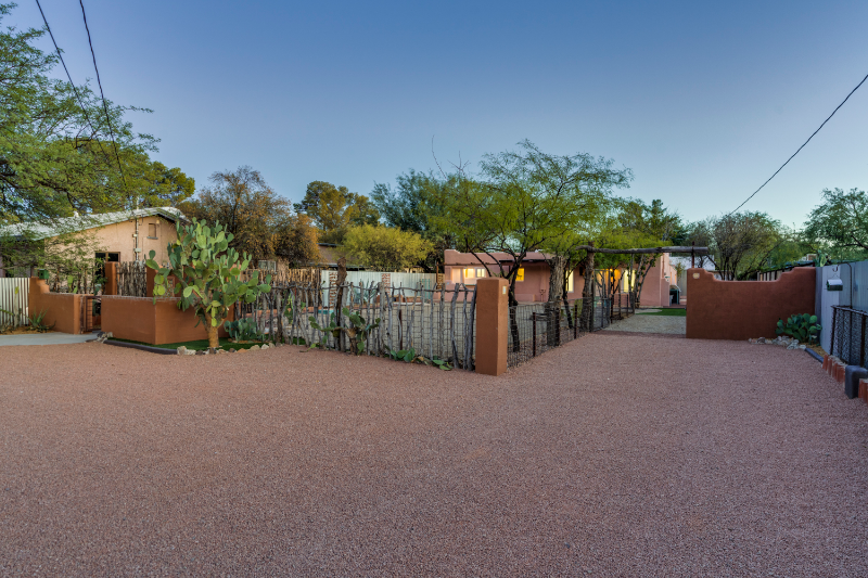 3532 E Lee St - Photo 6 of 50