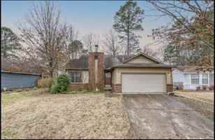 featured image of 1702 Calgary Trl