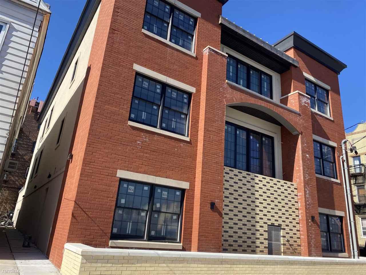 Kennedy Place Apartments - Photo 3 of 15