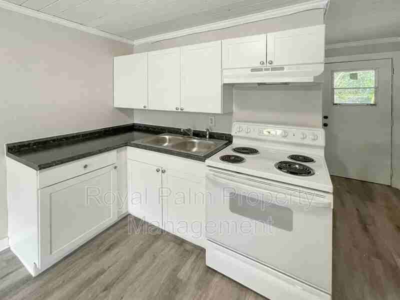 2651 Lafayette St - Photo 2 of 12
