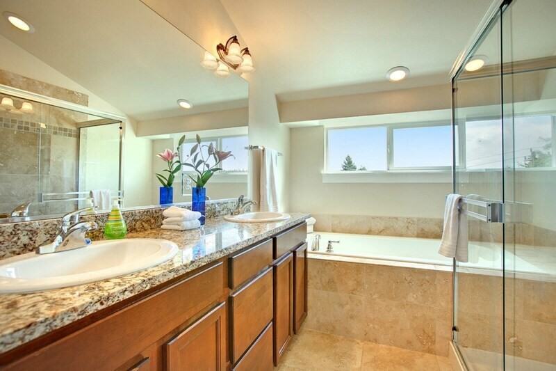 3806 Interlake Ave N #A - Photo 7 of 10