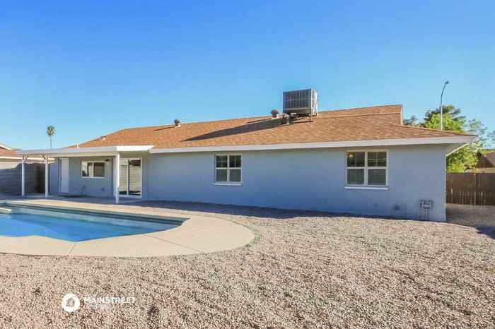 858 E Garnet Ave - Photo 2 of 16