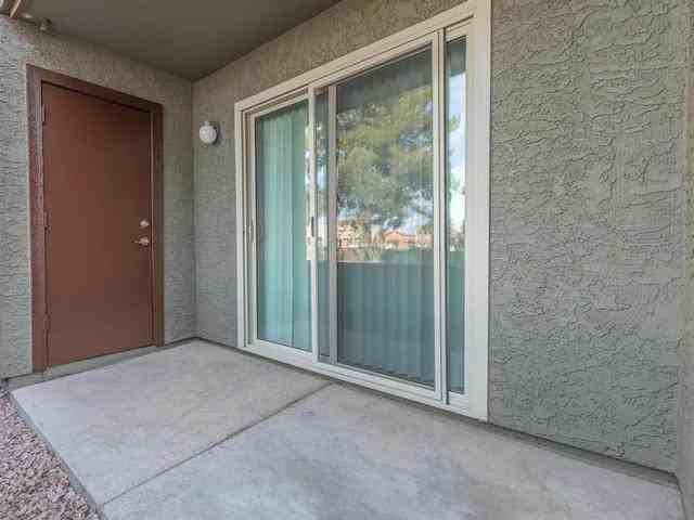 1101 N Gilbert Rd - Photo 3 of 23