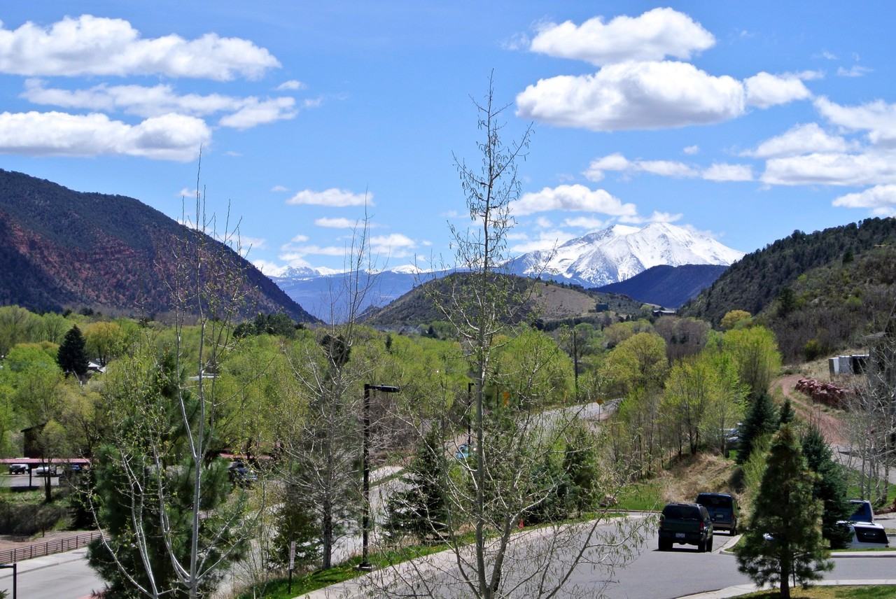 27th St & Midland Ave ### - Photo 3 of 29