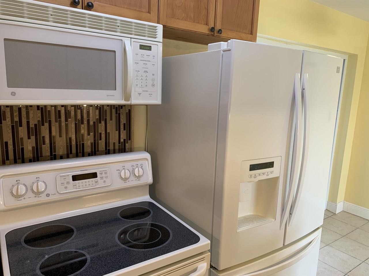 1120 Vineyard St #1 - Photo 6 of 18