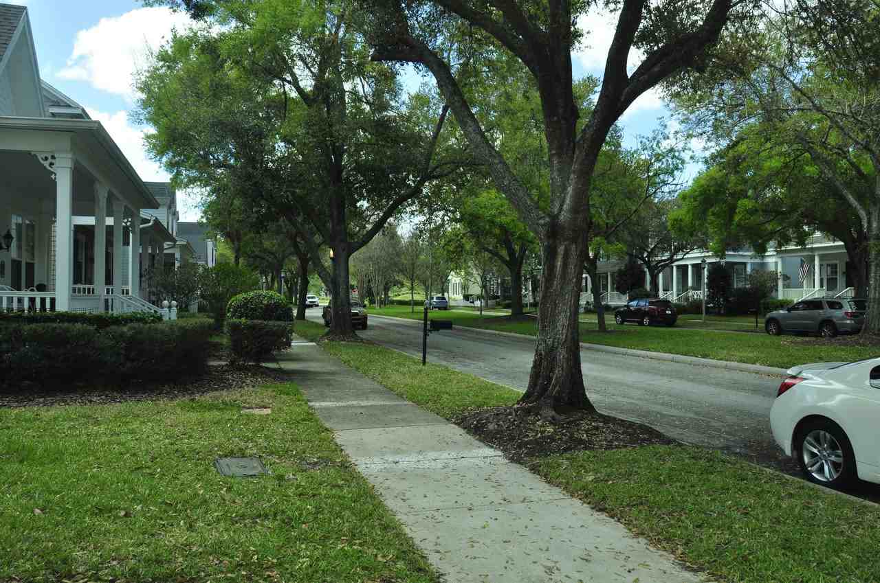 607 Nadina Pl #1 - Photo 4 of 50