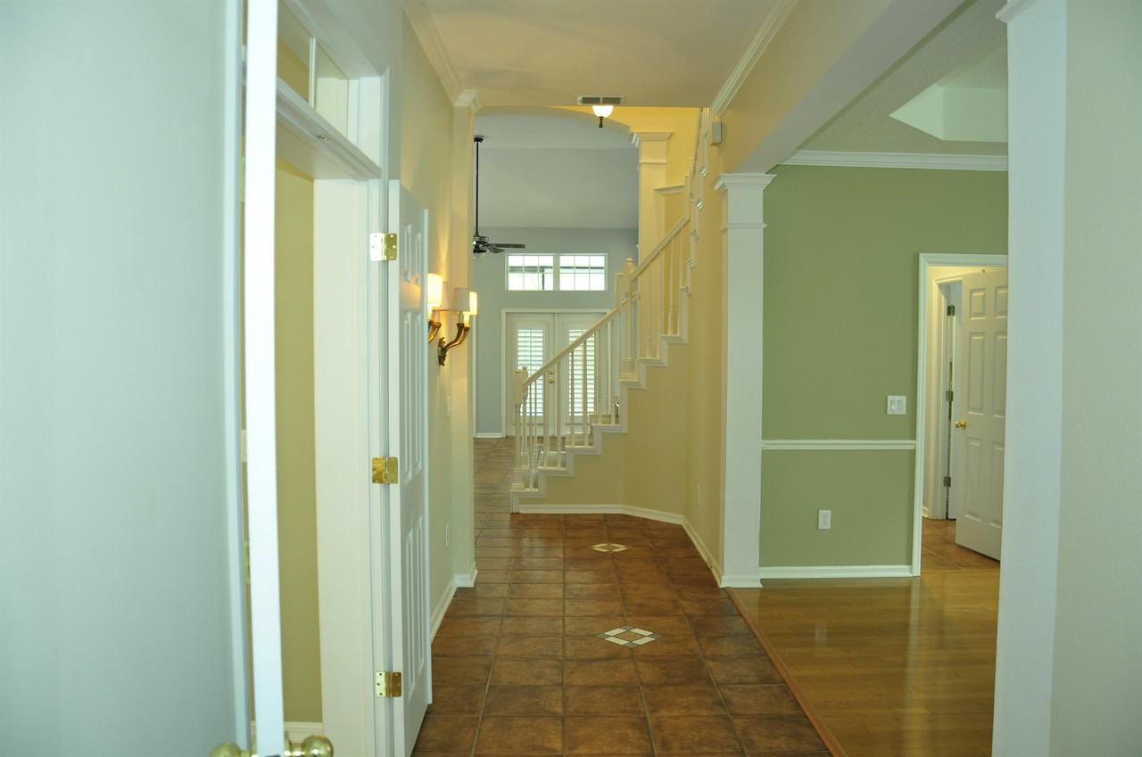 607 Nadina Pl #1 - Photo 7 of 50