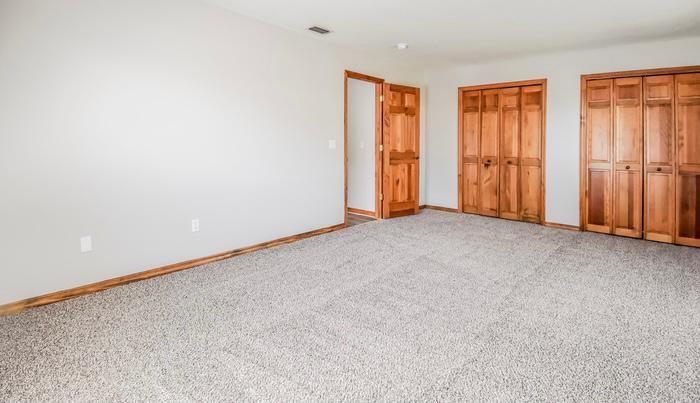 618 Penn National Rd - Photo 2 of 12