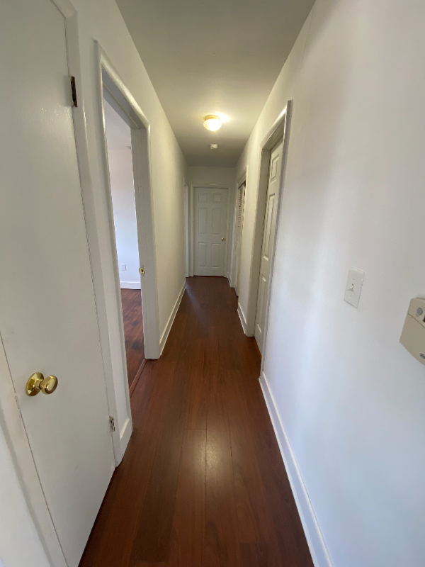 1140 N Valley View Dr - Photo 7 of 11