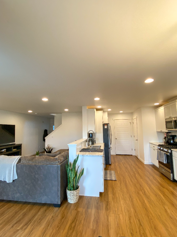 1589 Nw 5th Ave - Photo 4 of 25