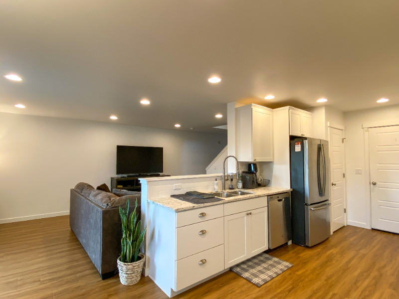 1589 Nw 5th Ave - Photo 5 of 25