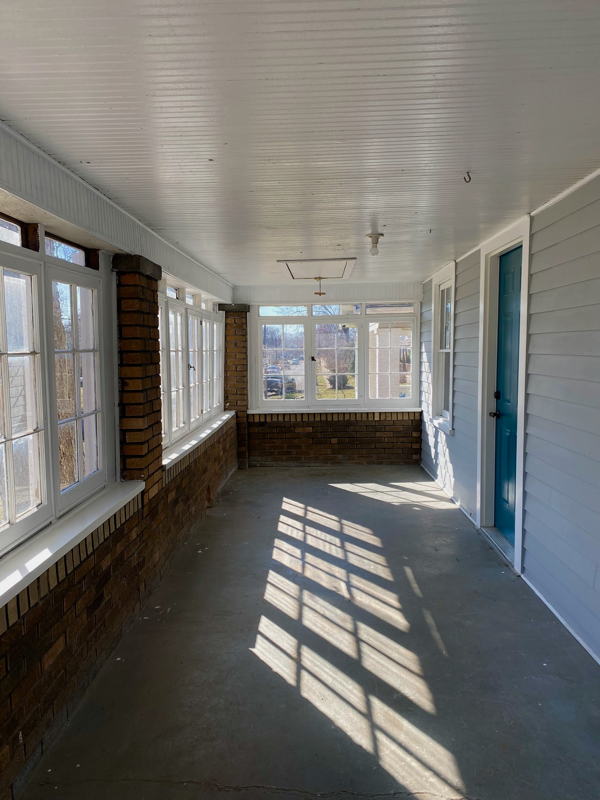 5330 Burgess Ave - Photo 5 of 14