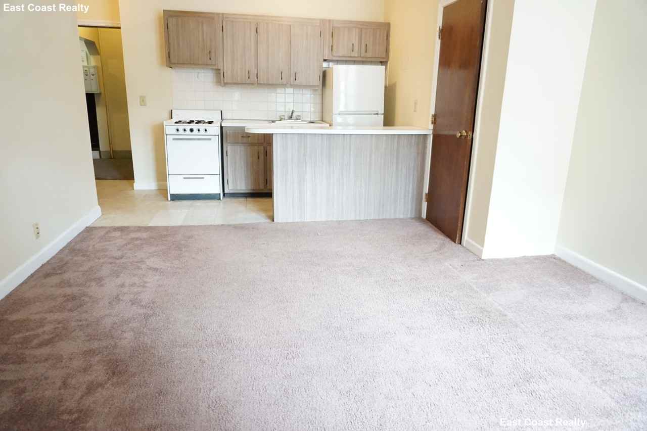 1118 Commonwealth Ave #2A