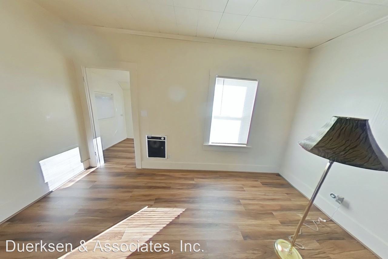 3120 Nw Jackson Ave - Photo 2 of 9