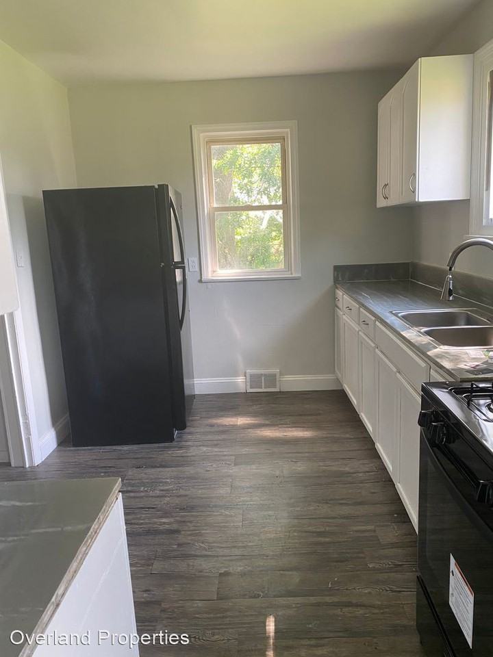 20770 Fuller Ave - Photo 2 of 20