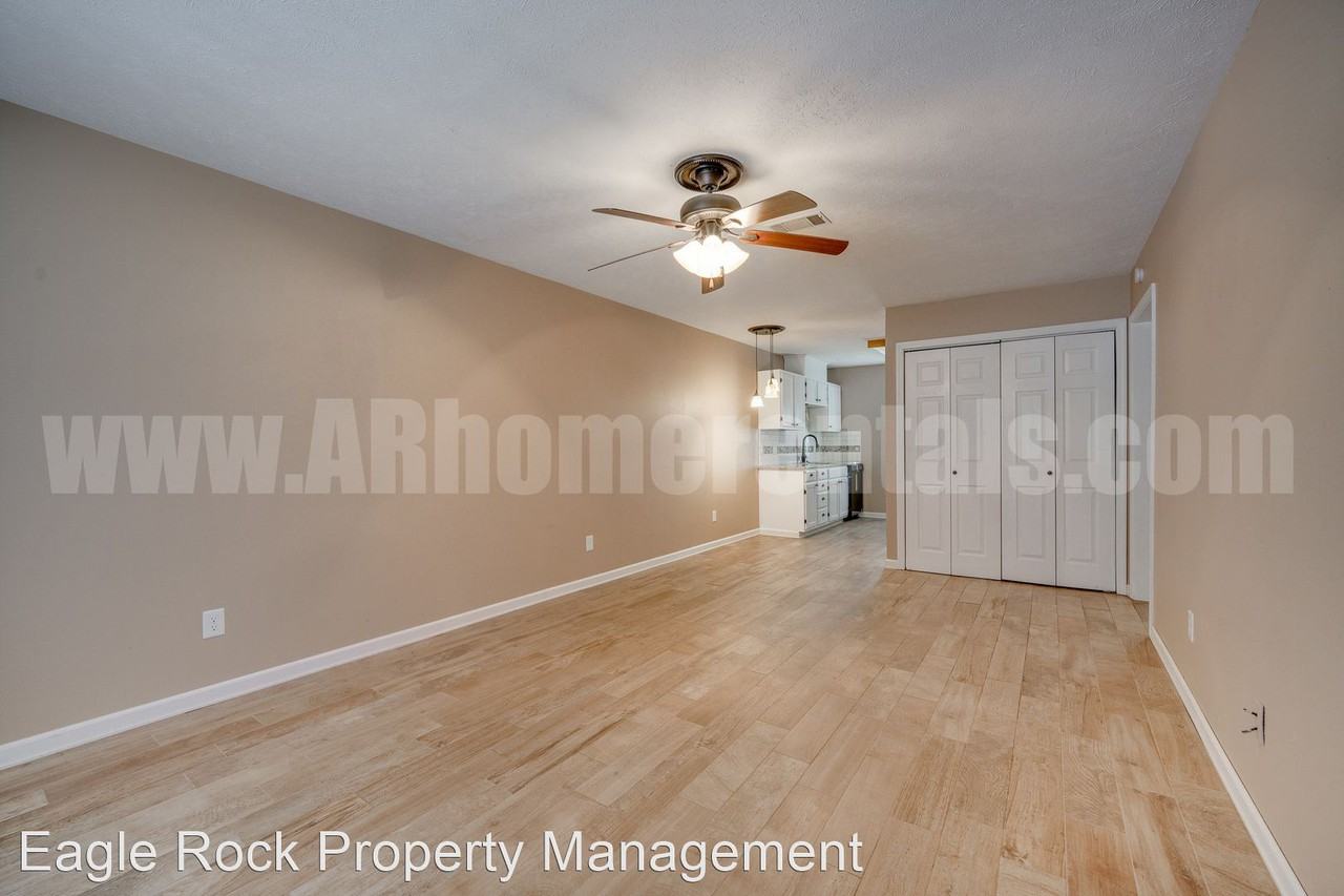 25 Dallas Lane - Photo 2 of 17