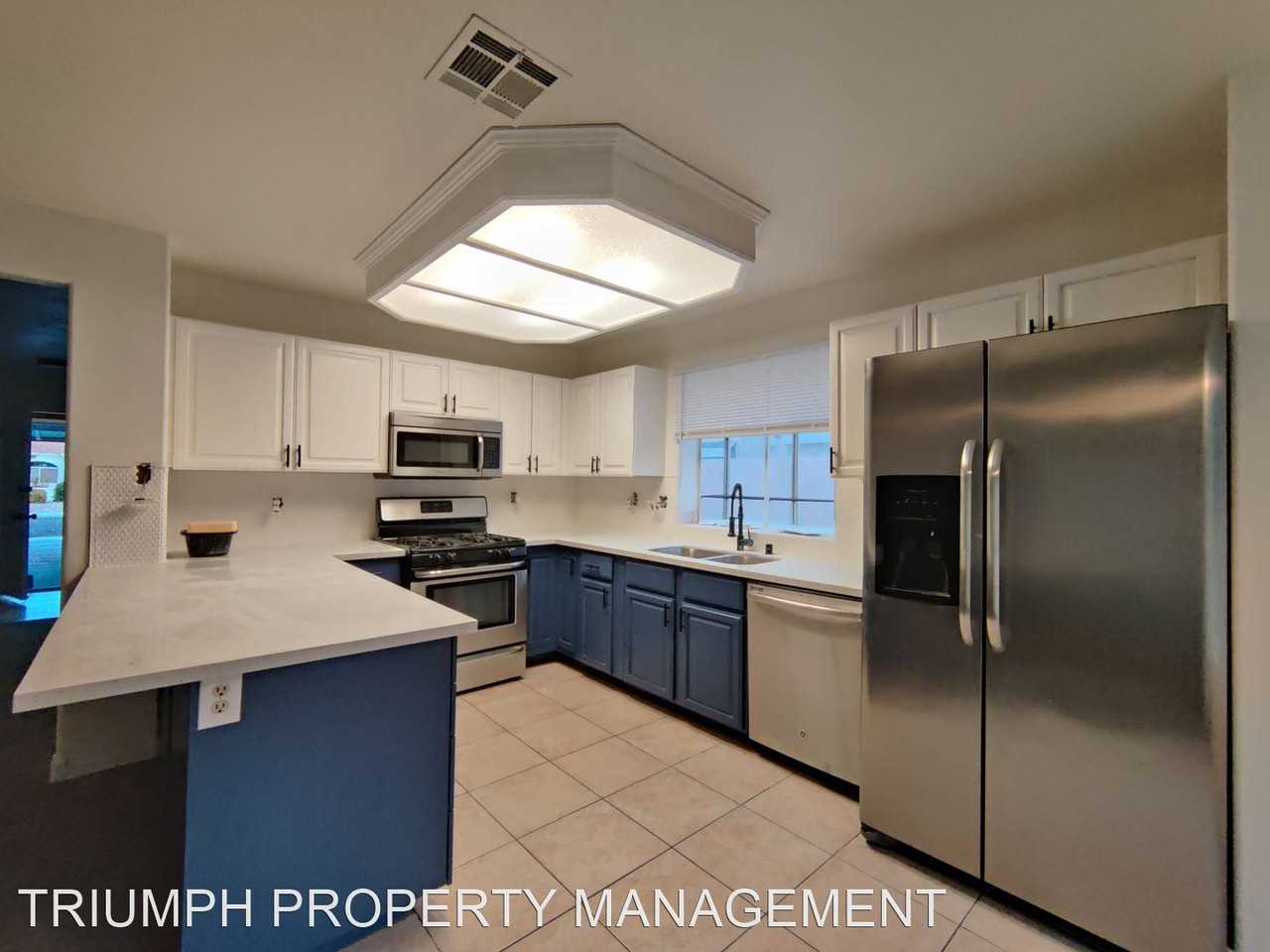 3009 Blue Fin Cir - Photo 3 of 27