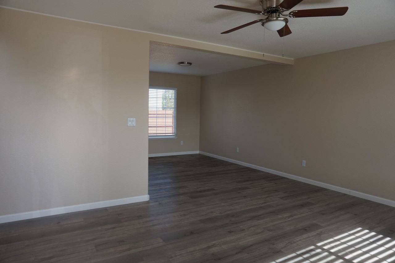 17705 Pintura Ct - Photo 3 of 24