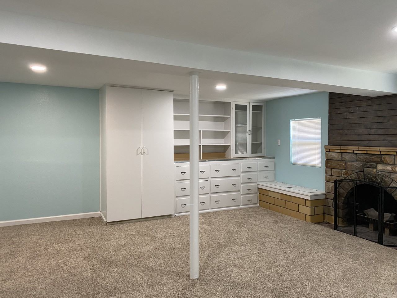 411 Wellesley Drive SE - Photo 3 of 13