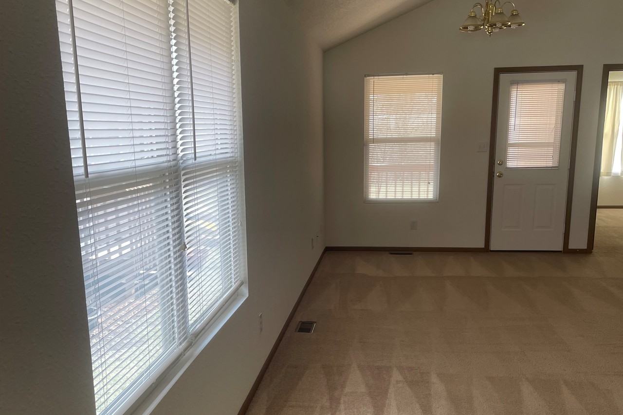 7221 Sw 23rd Ct - Photo 3 of 25