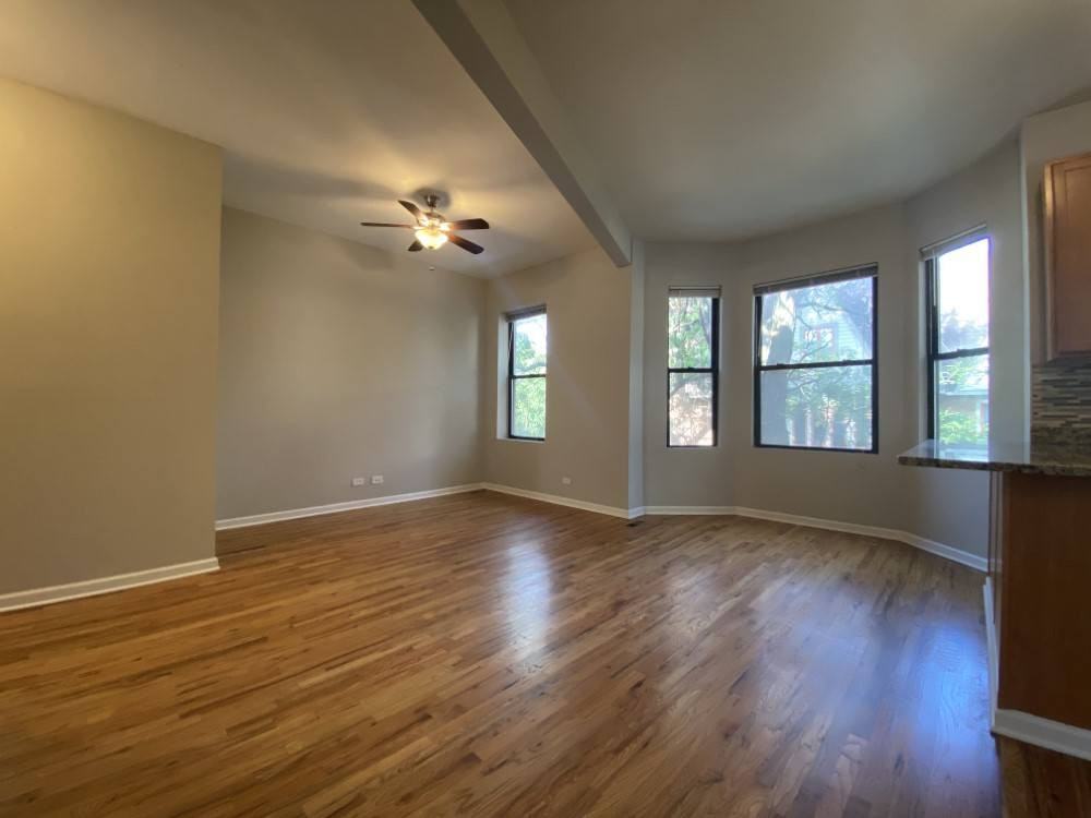 1819 W Belmont - Photo 4 of 39