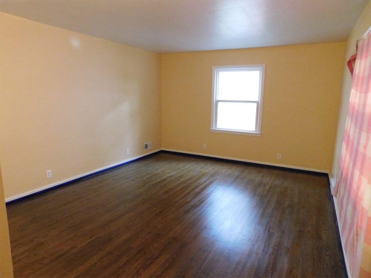 834 Huey St #1 - Photo 3 of 11